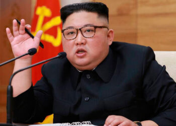 Kim Jong-un arremete contra funcionarios por causar gran crisis de seguridad al ignorar instrucciones sobre la pandemia