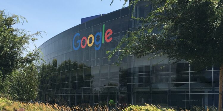 Google es sancionado con €500 millones por la Autoridad de la Competencia de Francia, por uso de contenido protegido de medios de comunicación