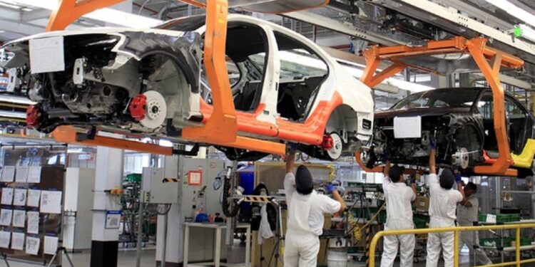 Inflación de 10.45% por alza de materias primas en Manufactura de Nuevo León, México