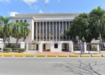 El Ministerio de Educación de la República Dominicana paga RD$45,592,384.29 por licencia pre y post natal