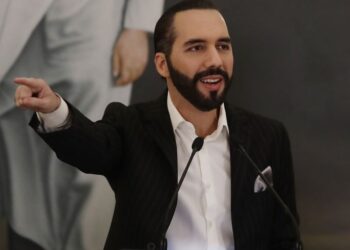 Bukele acusa a supuestos opositores de cometer «terrorismo» en Estados Unidos