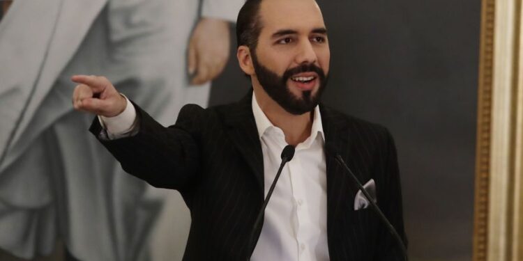 Bukele acusa a supuestos opositores de cometer «terrorismo» en Estados Unidos