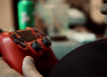 Los videojuegos abren una primera experiencia laboral a jóvenes uruguayos