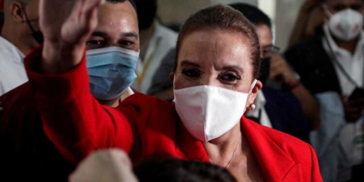 Principales partidos de oposición en Honduras se alían para la elección presidencial