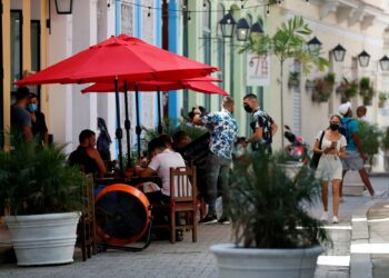 El gobierno de Cuba autoriza la empresa privada