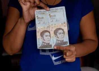 Gobierno venezolano despliega operativo policial por reconversión monetaria
