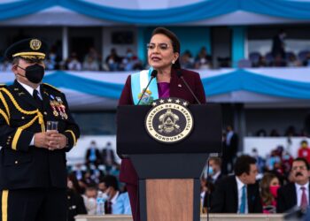 Amenaza de default de bonos de Honduras no fue un error inocente