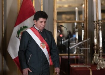 Recuperacion economica Peru se estanca en medio de caos politico