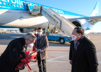 Alberto Fernández llegó a China, donde se reunirá con el presidente Xi Jinping