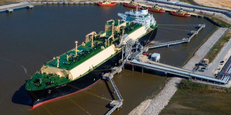 Europa hambrienta de combustible ofrece impulso necesario para proyectos de gas de EE. UU.