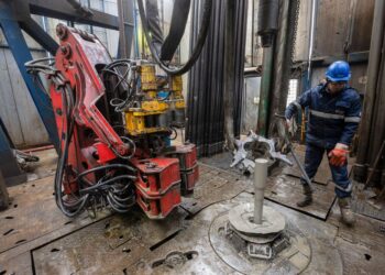 El gas europeo aumenta un 79 % a medida que el caos del mercado lleva los precios a un récord
