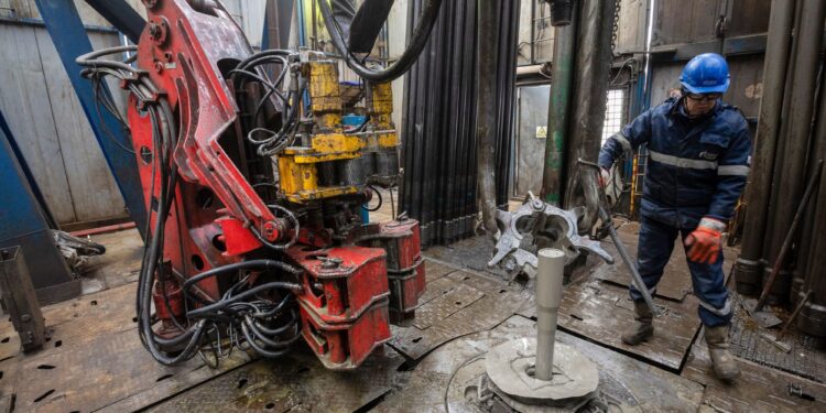 El gas europeo aumenta un 79 % a medida que el caos del mercado lleva los precios a un récord