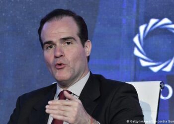 Presidente del BID opuesto a que empresas americanas inviertan en China