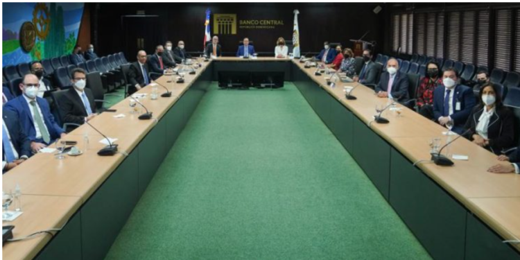 BCRD y SB ofrecen seguridad y certidumbre a instituciones del sistema financiero dominicano ante medidas internacionales derivadas de la guerra en Ucrania