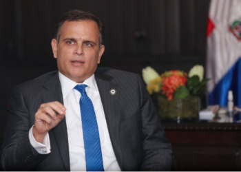 Ministro de Hacienda afirma medidas anunciadas por Abinader buscan proteger los consumidores