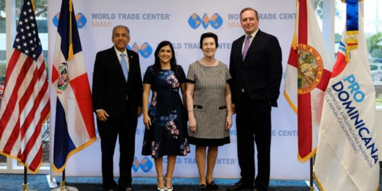 RD busca generar un mayor intercambio comercial con Miami