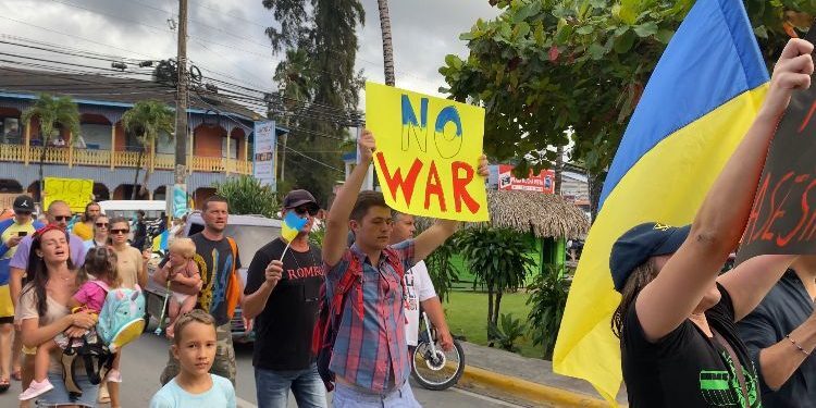 Presidente Abinader recibirá hoy a la cónsul de Ucrania en RD