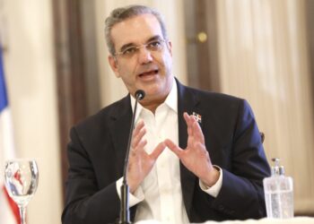 VIDEO: Presidente Abinader anuncia aumento salarial de un 24 por ciento para el sector construcción