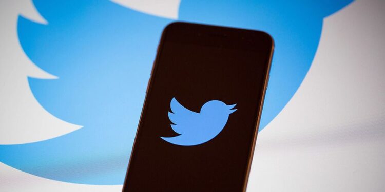 Twitter incorpora a JPMorgan como asesor junto a Goldman
