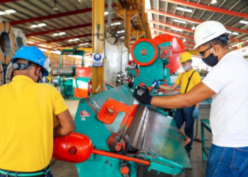 Industrializar la República Dominicana: una apuesta del gobierno para generar empleos