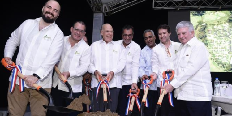 Construirán un Blue Mall en Playa Dorada de Puerto Plata