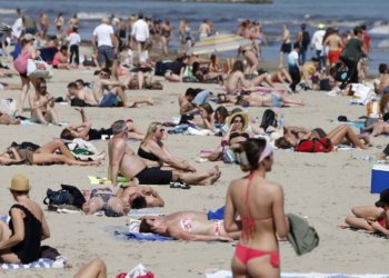 En España el turismo anticipa un verano récord tras una Semana Santa inédita en viajes