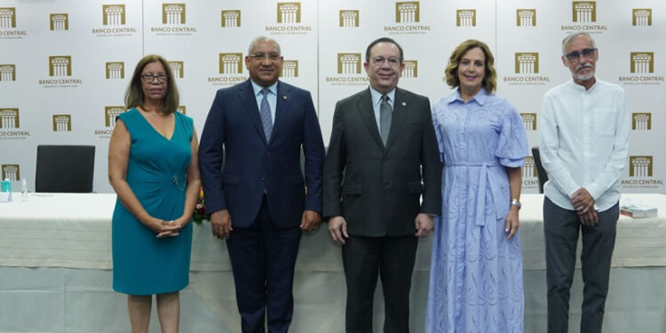 BCRD pone en circulación cuatro nuevas obras en el marco de la 24º Feria Internacional del Libro de Santo Domingo