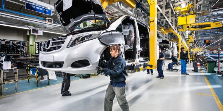 La producción de coches registra su peor primer trimestre de toda la pandemia