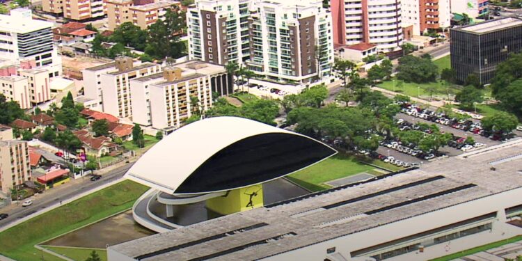Con apoyo del BID, Curitiba busca propuestas innovadoras para modernizar sistema autobús
