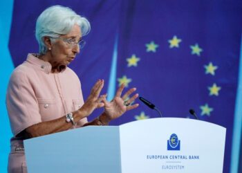 Lagarde prevé alza de tasas en julio y fin de tipos negativos en septiembre