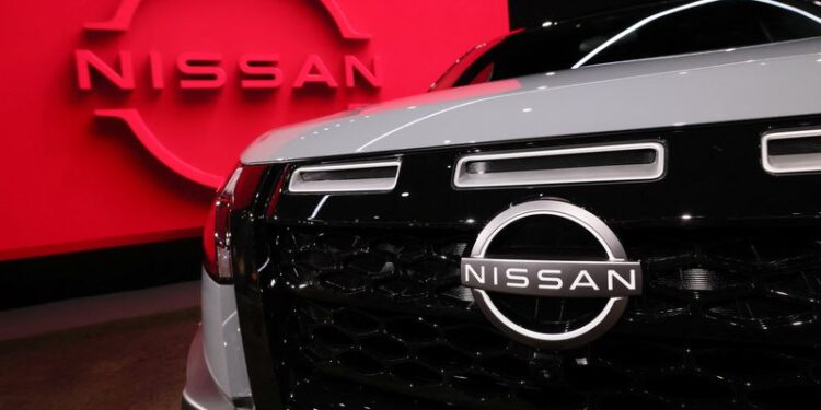 Nissan advierte de utilidades operacionales planas por escasez de semiconductores