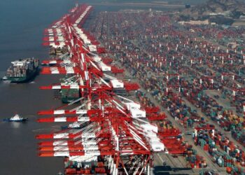 Puertos atascados aumentarían problemas de suministro mundial