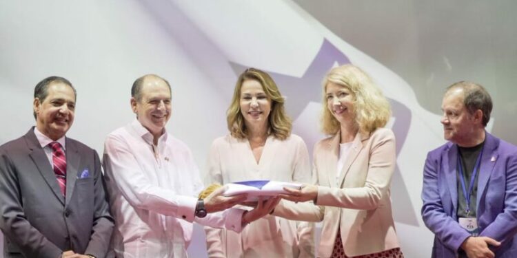 VIDEO: Ministerio de Cultura clausura con éxito la Feria del Libro 2022
