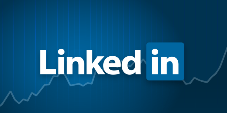 LinkedIn recibe multa por no tener paridad salarial