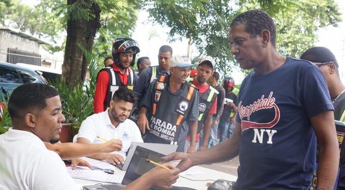 Gobierno inicia programa »MOTOBEN», con el fin de proveer protección social a motoconchistas