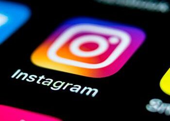 Instagram lleva la función de control de contenido sensible a las secciones Buscar y Reels
