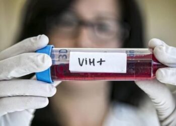 Desarrollan primer fármaco contra el VIH en China y se demuestra que es clínicamente seguro