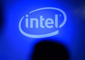 Intel rebaja previsión de ingresos anuales por caída de la demanda de PCs