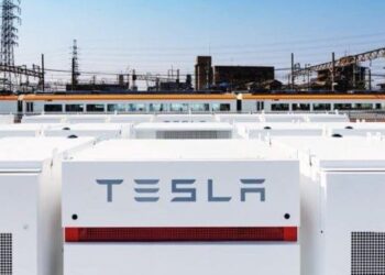 Entregas de Tesla cayeron en segundo trimestre por confinamiento en Shanghái