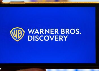 Warner Bros. Discovery venderá participación en GB News