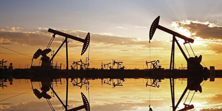El petróleo de Texas sube un 1.1 % y cierra en 87.78 dólares el barril