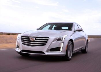 Cadillac lanzará un eléctrico con precio mínimo de 300,000 dólares, hecho a mano