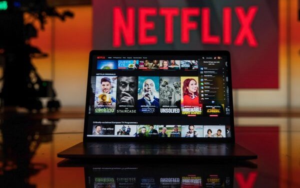 Netflix lanza nueva función para ‘monetizar’ el uso compartido de cuentas
