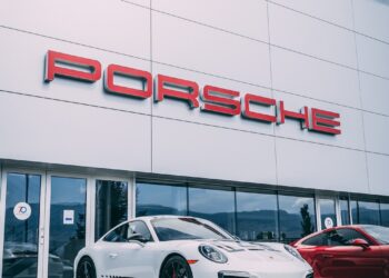 Porsche supera a VW como el fabricante de automóviles más valioso de Europa