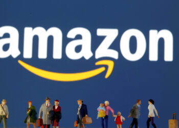 Amazon cae 15% en acciones, pero los grandes bancos siguen optimistas con la empresa