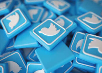 En medio de salida de anunciantes y renuncias en Twitter, Moody´s deja de calificar a la red social