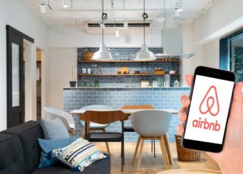 Airbnb cambia la visualización de precios en su aplicación tras las quejas de los clientes