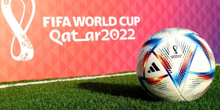 Empresas pagan 1,353 millones de dólares a la FIFA por publicidad en Qatar 2022