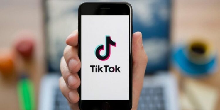 Cámara de Representantes de EU prohíbe TikTok en dispositivos oficiales