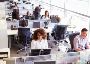 El empleo global crecerá un 1% en 2023, frenado por desaceleración económica